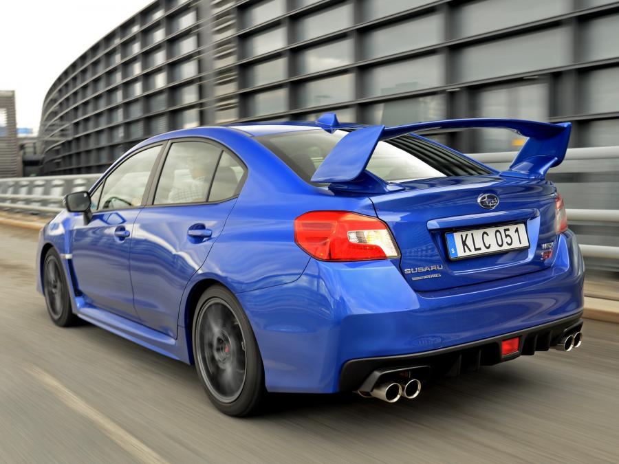  Subaru WRX STI 2014 года  (фото 16 из 93)